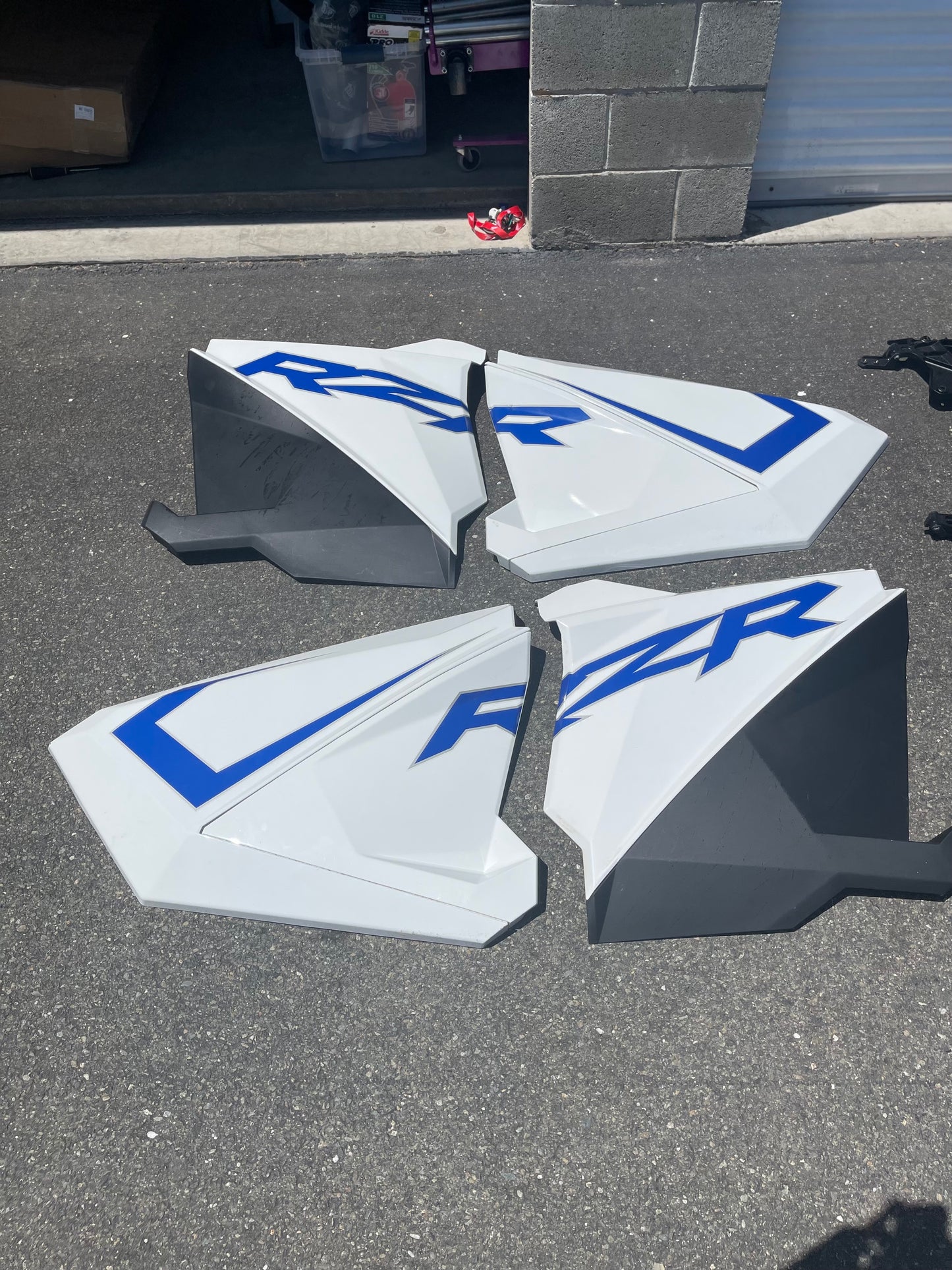 2020 POLARIS RZR PRO4 XP 1000 LEFT REAR TWO PIECE PANEL