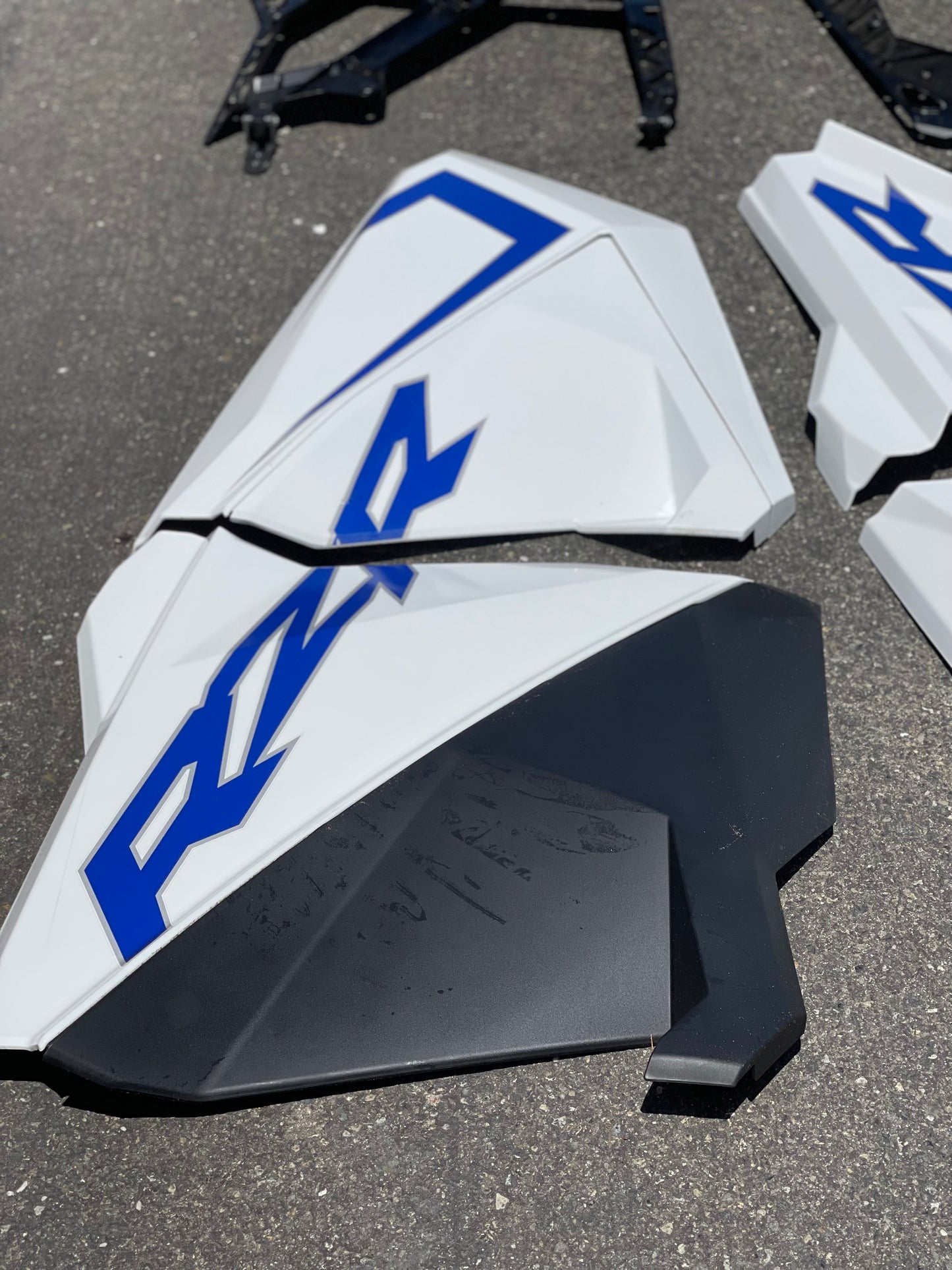 2020 POLARIS RZR PRO4 XP 1000 RIGHT FRONT DOOR PANEL