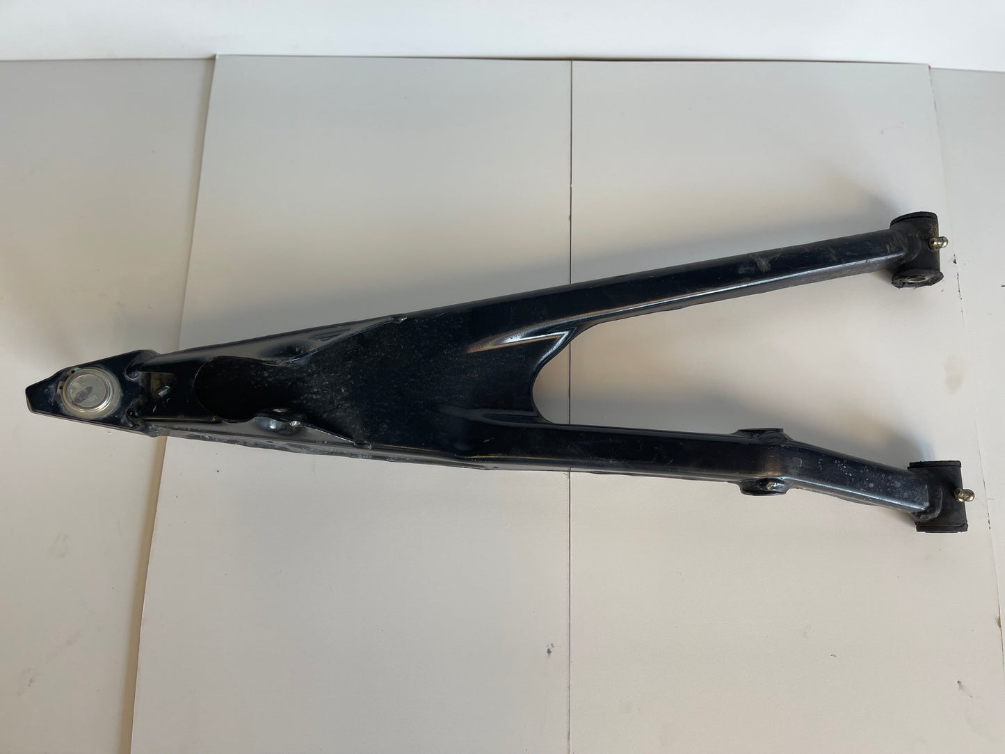 2019 CAN- AM MAVERICK TURBO LEFT UPPER A-ARM