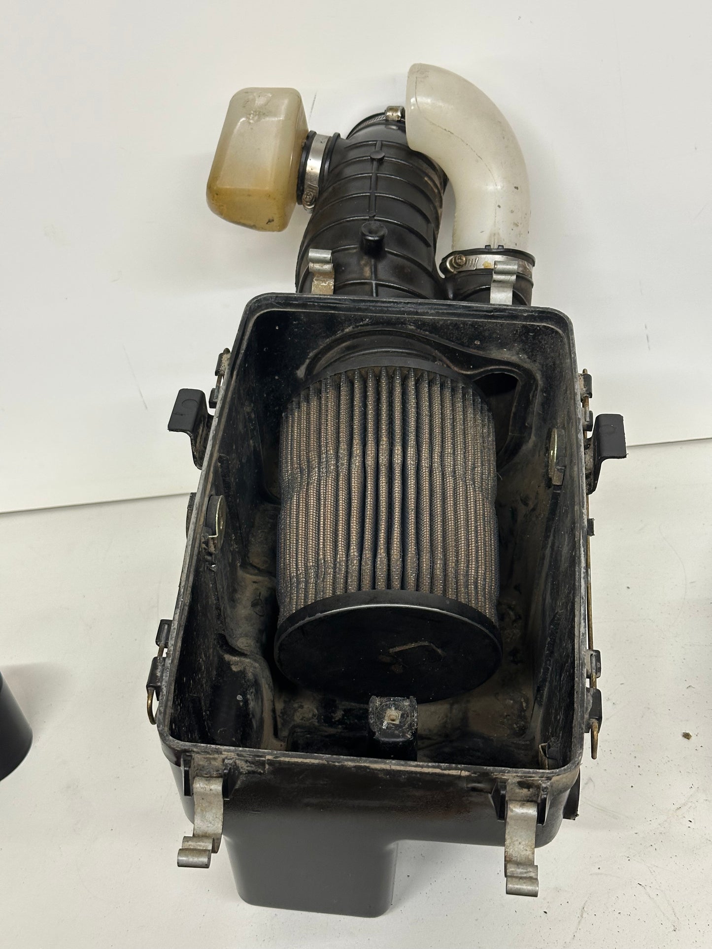 2005 HONDA TRX450R AIR BOX WITH AIR FILTER