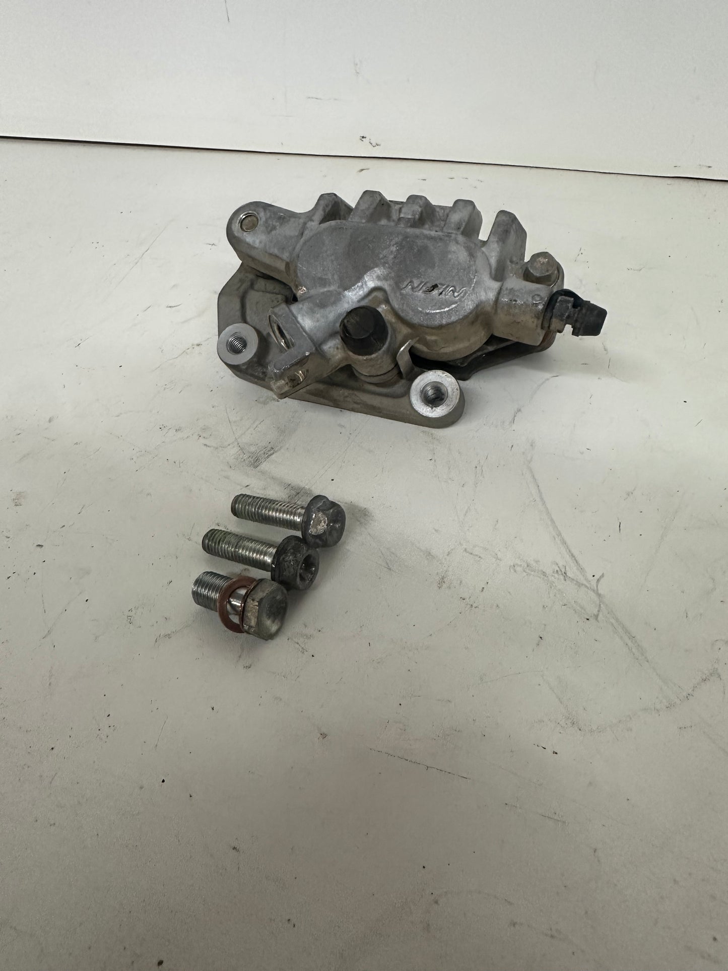2005 HONDA TRX450R RIGHT BRAKE CALIPER