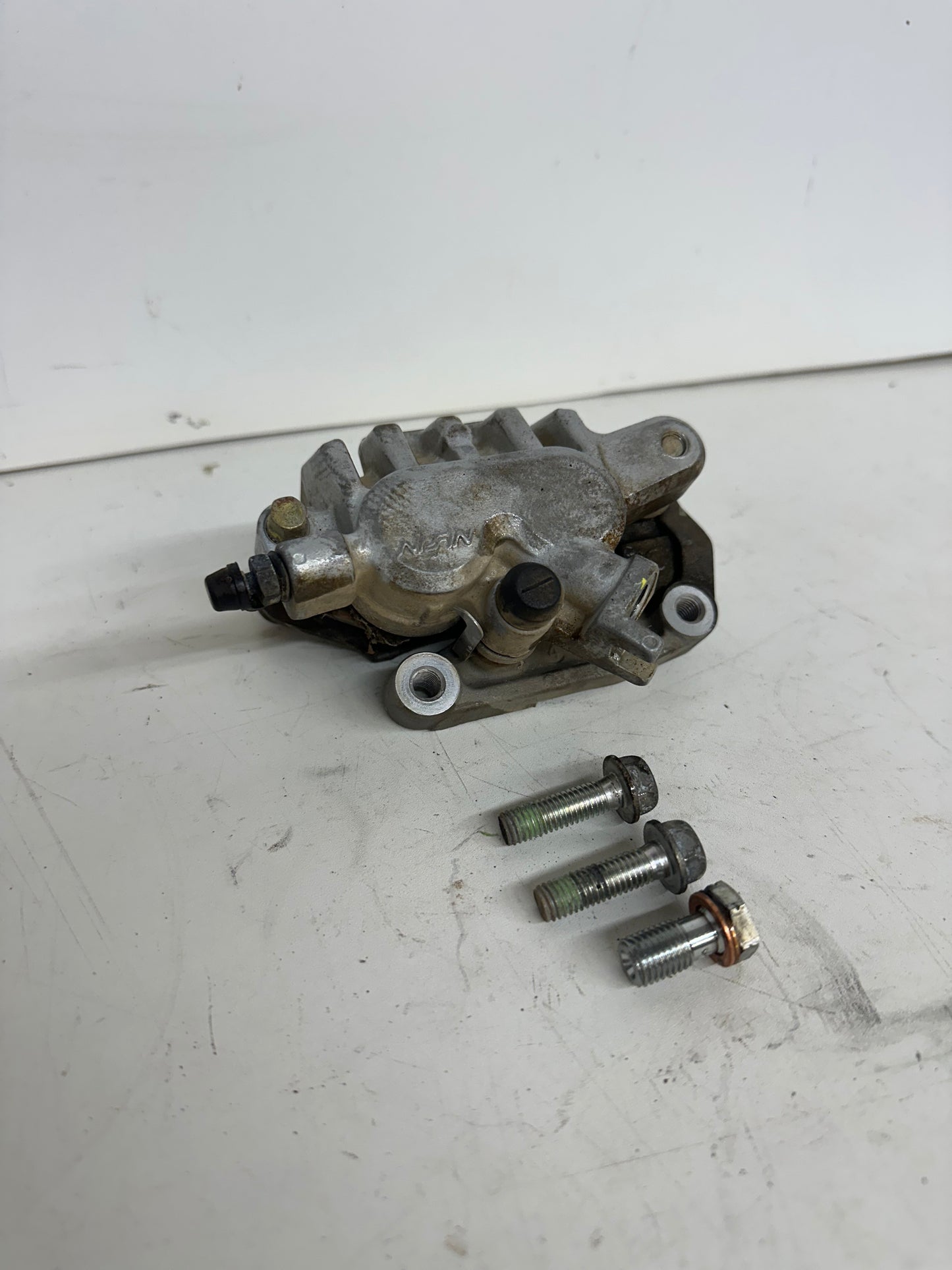 2005 HONDA TRX450R LEFT BRAKE CALIBER