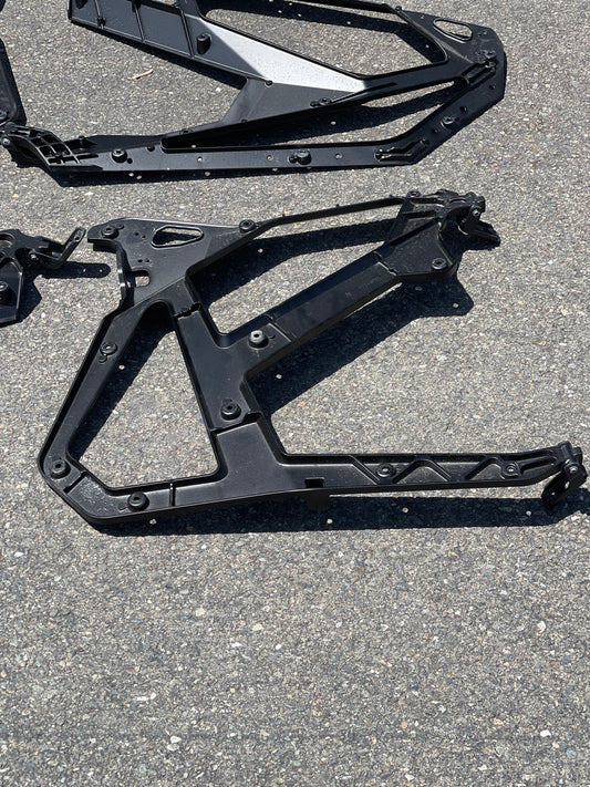 2020 POLARIS RZR PRO4 XP 1000 LEFT REAR DOOR FRAME