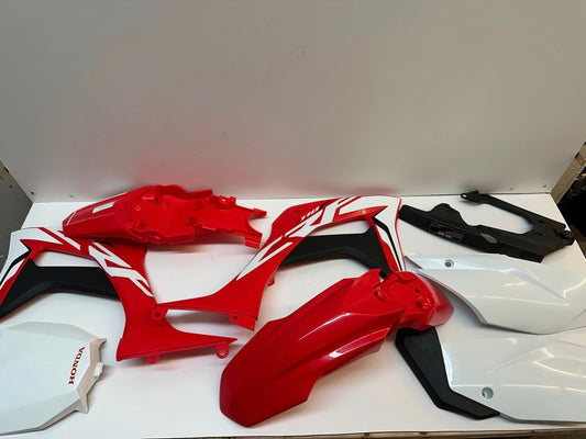 2019 CRF110 STOCK PLASTIC SET